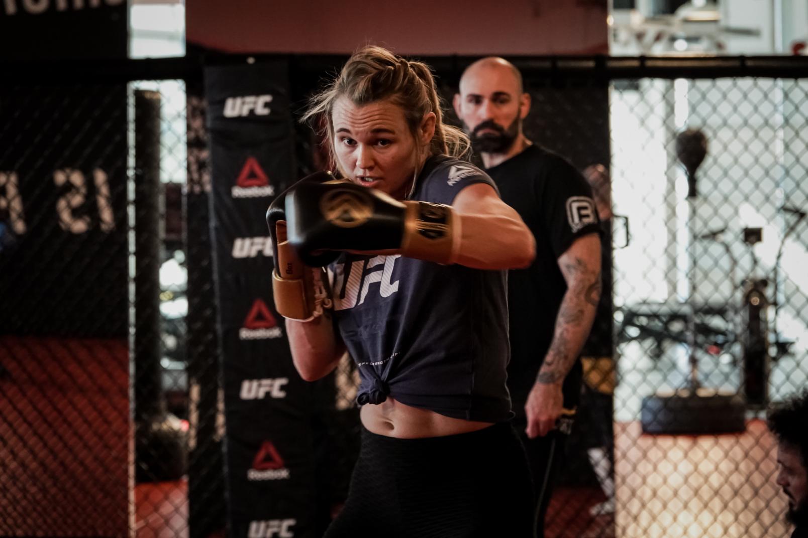 Andrea Lee training at the UFC Performance Institute January 2021
