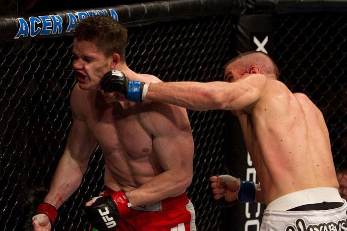 ufc110_02_dollaway_vs_reljic_016