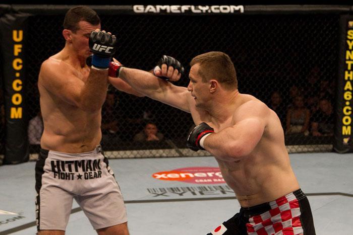 ufc110_05_crocop_vs_perosh_003