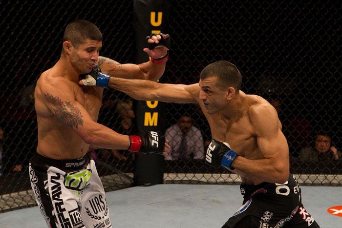 ufc110_07_sotiropoulos_vs_stevenson_001