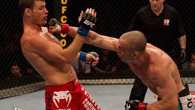 ufc110_08_silva_vs_bisping_031