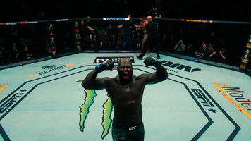 Heavyweight Jairzinho Rozenstruik celebrates his win over Alistair Overeem.