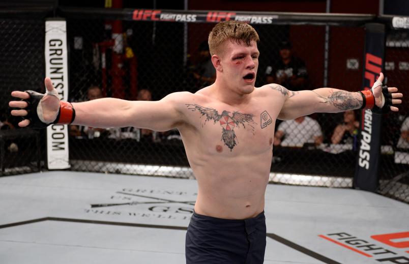 Crute "I want to go out there and get the job done" UFC