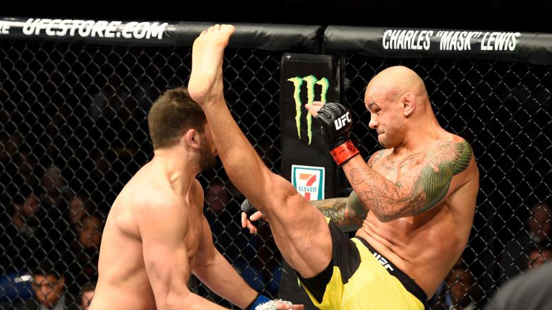 BUFFALO, NY - APRIL 08: Thiago Alves of Brazil (R) lands a kick on Patrick Cote of Canada in their welterweight bout during the UFC 210 event at KeyBank Center on April 8, 2017 in Buffalo, New York. (Photo by Josh Hedges/Zuffa LLC/Zuffa LLC via Getty Images)