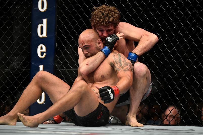 LAS VEGAS, NEVADA - MARCH 02: (R-L) Ben Askren attempts to submit Robbie Lawler in their welterweight bout during the UFC 235 event at T-Mobile Arena on March 2, 2019 in Las Vegas, Nevada. (Photo by Chris Unger/Zuffa LLC/Zuffa LLC via Getty Images)