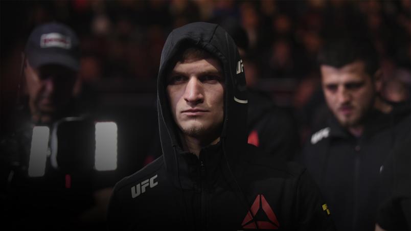 SAINT PETERSBURG, RUSSIA - APRIL 20: Movsar Evloev of Russia prepares to enter the Octagon prior to his featherweight bout against Seungwoo Choi of South Korea during the UFC Fight Night event at Yubileyny Sports Palace on April 20, 2019 in Saint Petersburg, Russia. (Photo by Jeff Bottari/Zuffa LLC/Zuffa LLC via Getty Images)