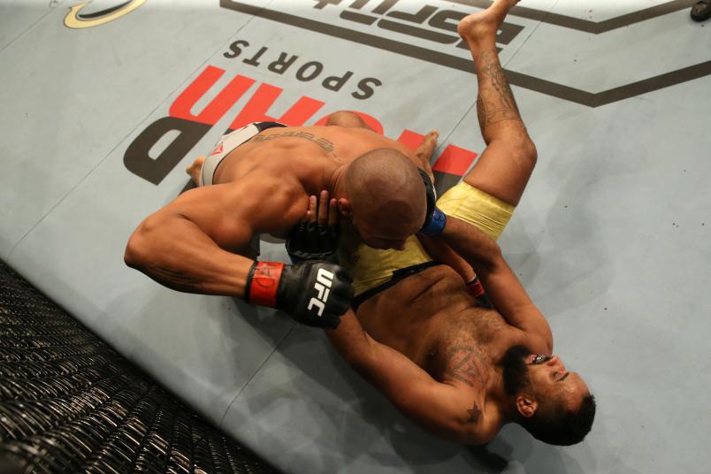 MONTEVIDEO, URUGUAY - AUGUST 10: (L-R) Ciryl Gane of France punches Raphael Pessoa of Brazil in their heavyweight fight during the UFC Fight Night event at Antel Arena on August 10, 2019 in Montevideo, Uruguay. (Photo by Alexandre Schneider /Zuffa LLC)