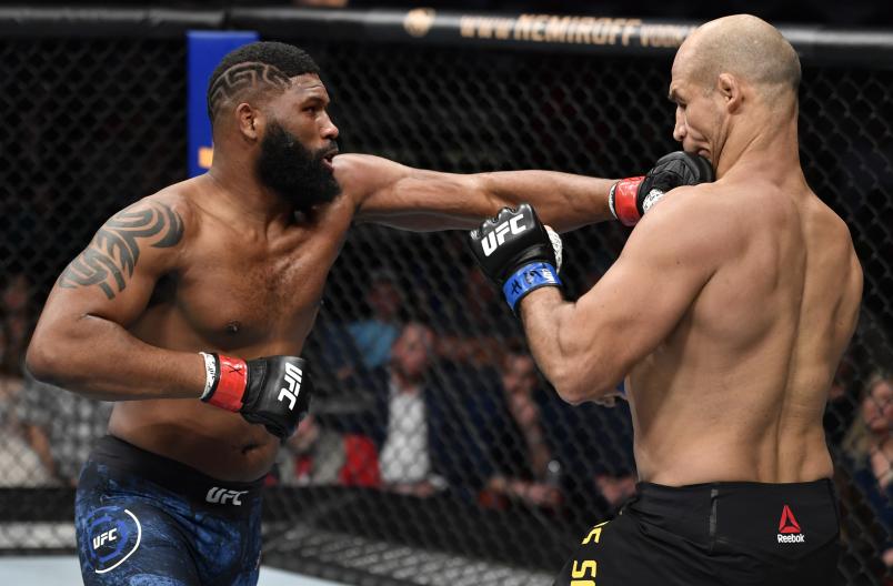 RALEIGH, NC - JANUARY 25:  in their welterweight bout during the UFC Fight Night event at PNC Arena on January 25, 2020 in Raleigh, North Carolina. (Photo by Jeff Bottari/Zuffa LLC via Getty Images)