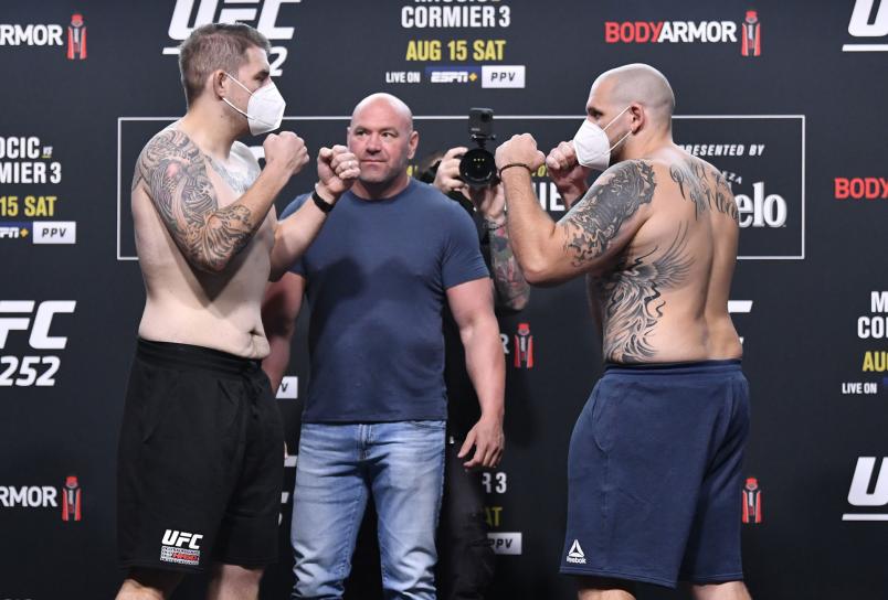 Opponents Chris Daukaus and Parker Porter face off during the UFC 252 weigh-in at UFC APEX on August 14, 2020 in Las Vegas, Nevada. (Photo by Jeff Bottari/Zuffa LLC)