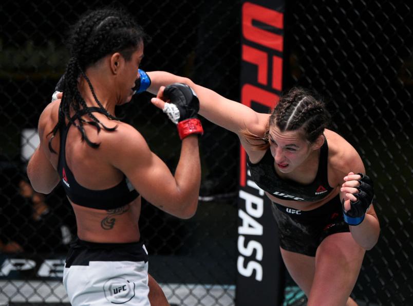 LAS VEGAS, NEVADA - SEPTEMBER 05: (R-L) Montana De La Rosa punches Viviane Araujo of Brazil in a flyweight fight during the UFC Fight Night event at UFC APEX on September 05, 2020 in Las Vegas, Nevada. (Photo by Chris Unger/Zuffa LLC)