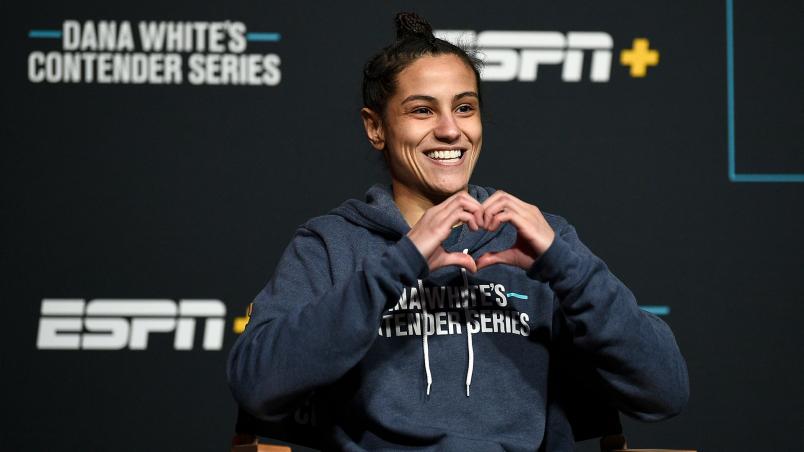 Glorinha de Paula nos bastidores do Dana White's Contender Series