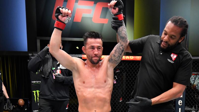 Pedro Munhoz vence Jimmie Rivera em grande estilo no UFC Vegas 20