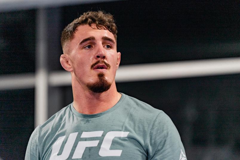 Tom Aspinall trains for his fight at UFC Fight Night: Blaydes vs Lewis at the UFC Performance Institute on February 17, 2021. (Photo by Zac Pacleb)