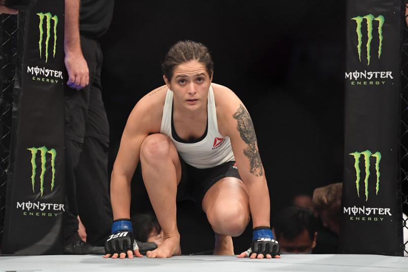 Lara Procópio entra no Octógono para duelo com Karol Rosa