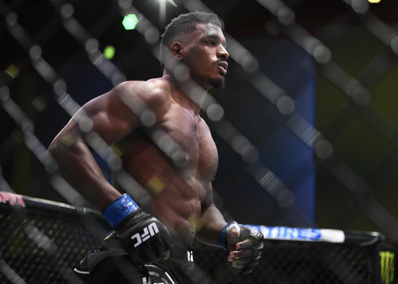 Alonzo Menifield prepares to fight Ovince Saint Preux in a light heavyweight fight during the UFC Fight Night event at UFC APEX on September 05, 2020 in Las Vegas, Nevada. (Photo by Chris Unger/Zuffa LLC)
