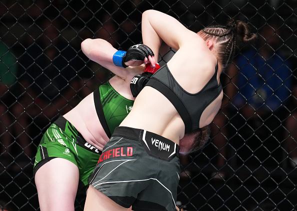 Erin Blanchfield finaliza JJ Aldrich com guilhotina no UFC Vegas 56 (Chris Unger/Zuffa LLC)