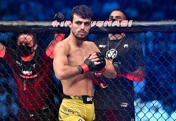 Ricardo Ramos se prepara para a luta no UFC 267. (Chris Unger/Zuffa LLC)