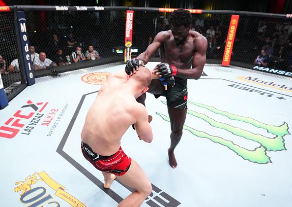 Chidi Njokuani knees Dusko Todorovic of Montenegro in a middleweight bout during the UFC Fight Night event at UFC APEX on May 21, 2022 in Las Vegas, Nevada. (Photo by Chris Unger/Zuffa LLC)