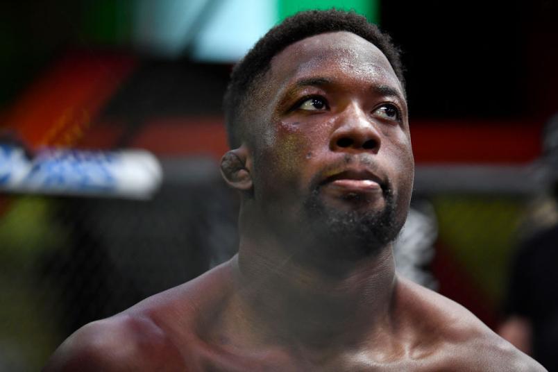 Sodiq Yusuff of Nigeria prepares to fight Arnold Allen of England in a featherweight fight during the UFC Fight Night event at UFC APEX on April 10, 2021 in Las Vegas, Nevada. (Photo by Chris Unger/Zuffa LLC)