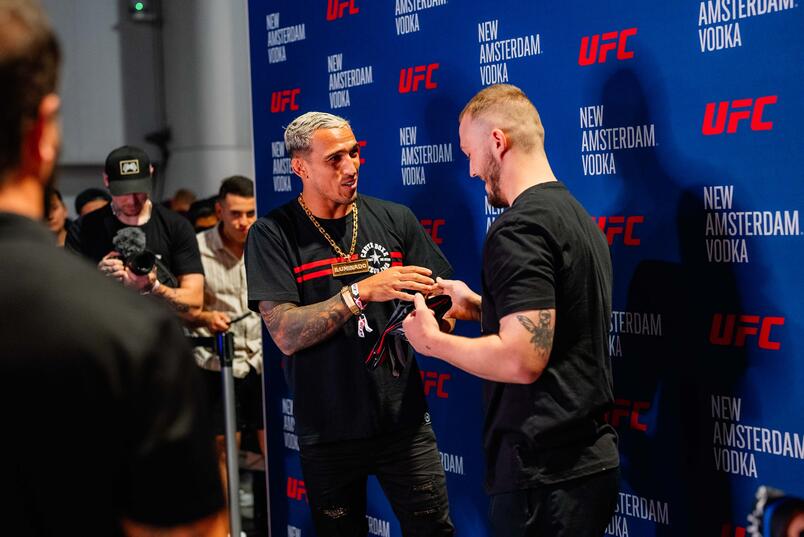 Charles Oliveira interacts with fans at UFC X on July 7, 2023, in Las Vegas, Nevada. (Photo by Zac Pacleb/Zuffa LLC)