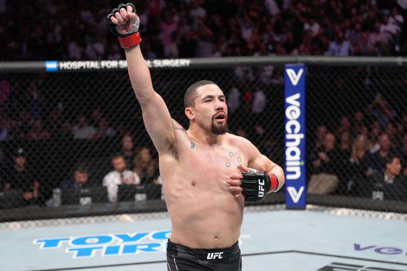 Robert Whittaker of New Zealand reacts after his middleweight fight against Marvin Vettori of Italy during the UFC Fight Night event at The Accor Arena on September 03, 2022 in Paris, France. (Photo by Jeff Bottari/Zuffa LLC)