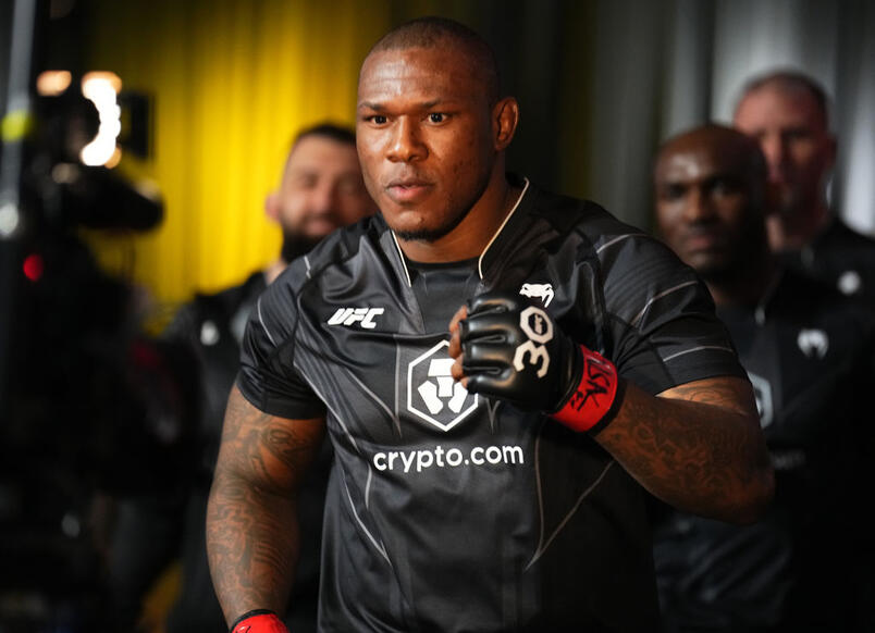 Mohammed Usman of Nigeria prepares to fight Junior Tafa of Australia in a heavyweight fight during the UFC Fight Night event at UFC APEX on April 22, 2023 in Las Vegas, Nevada. (Photo by Chris Unger/Zuffa LLC)