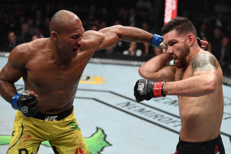 Ronaldo Jacaré nocauteou Chris Weidman no UFC 230