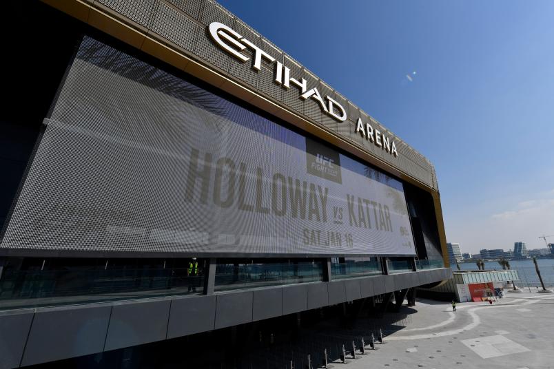 Etihad Arena - Max Holloway vs Calvin Kattar
