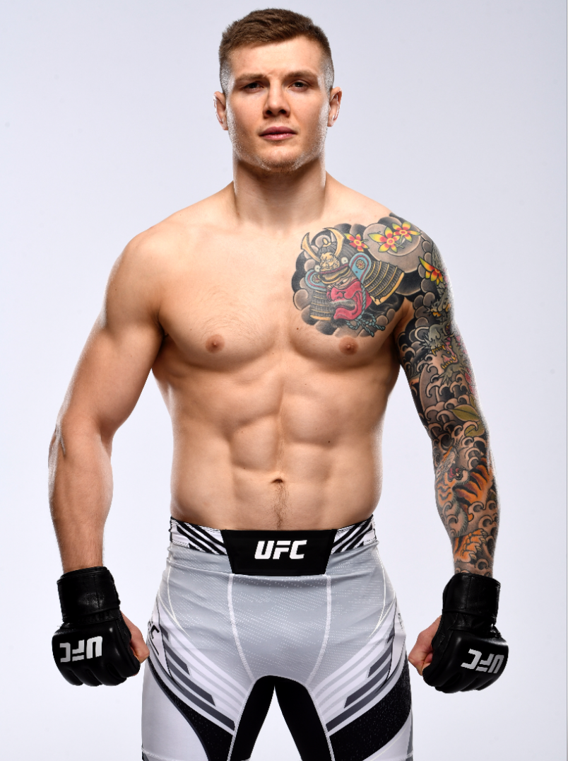 FIGHT KITS DE VENUM DEBUTAN ESTE SÁBADO | UFC