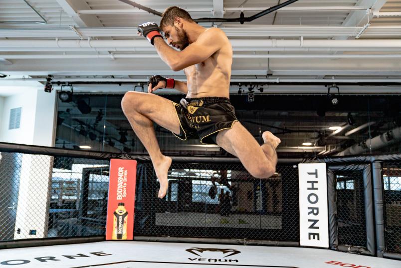 Yair Rodriguez training for UFC Vegas 42