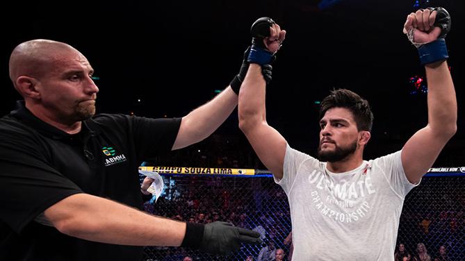 RIO DE JANEIRO, BRAZIL - MAY 12: Kelvin Gastelum of the United States celebrates victory over Ronaldo Souza of Brazil in their middleweight bout during the UFC 224 event at Jeunesse Arena on May 12, 2018 in Rio de Janeiro, Brazil. (Photo by Buda Mendes/Zu