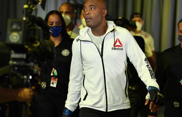 Anderson Silva of Brazil prepares to fight Uriah Hall in a middleweight bout during the UFC Fight Night event at UFC APEX on October 31, 2020 in Las Vegas, Nevada. (Photo by Jeff Bottari/Zuffa LLC)
