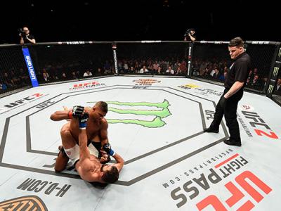 ROTTERDAM, NETHERLANDS - MAY 08:  Alistair Overeem (top) punches Andrei Arlovski in their heavyweight bout during the UFC Fight Night event at Ahoy Rotterdam on May 8, 2016 in Rotterdam, Netherlands. (Photo by Josh Hedges/Zuffa LLC/Zuffa LLC via Getty Ima